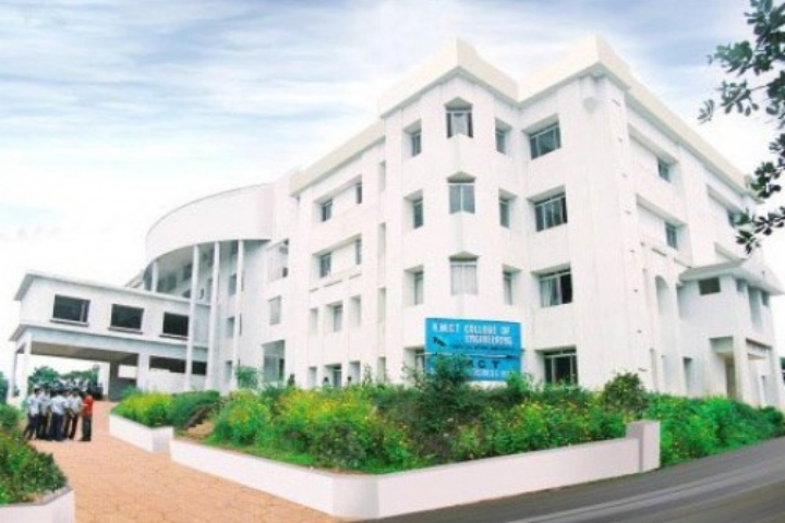 https://cache.careers360.mobi/media/colleges/social-media/media-gallery/3985/2018/10/15/Campus View of KMCT College of Engineering Kozhikode_Campus-View.jpg